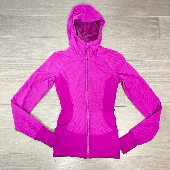Lululemon In Flux Jacket Regal Plum Size 4 Lightweight Hooded Reversible W4G23S - Picture 14 of 16